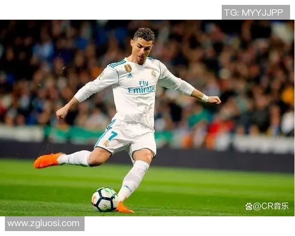 身高优势助力场上表现 踢足球的高个子球星们谁更出色